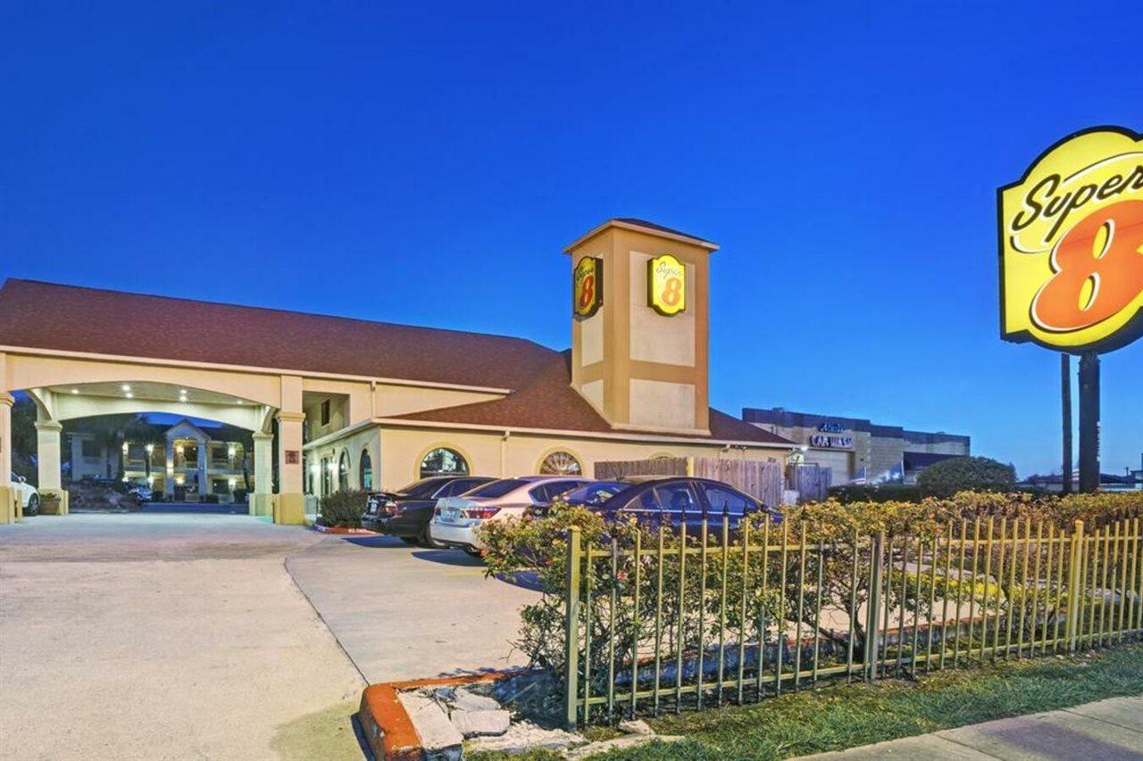 Hotel Super 8 By Wyndham Houston Hobby Airport South Exteriér fotografie